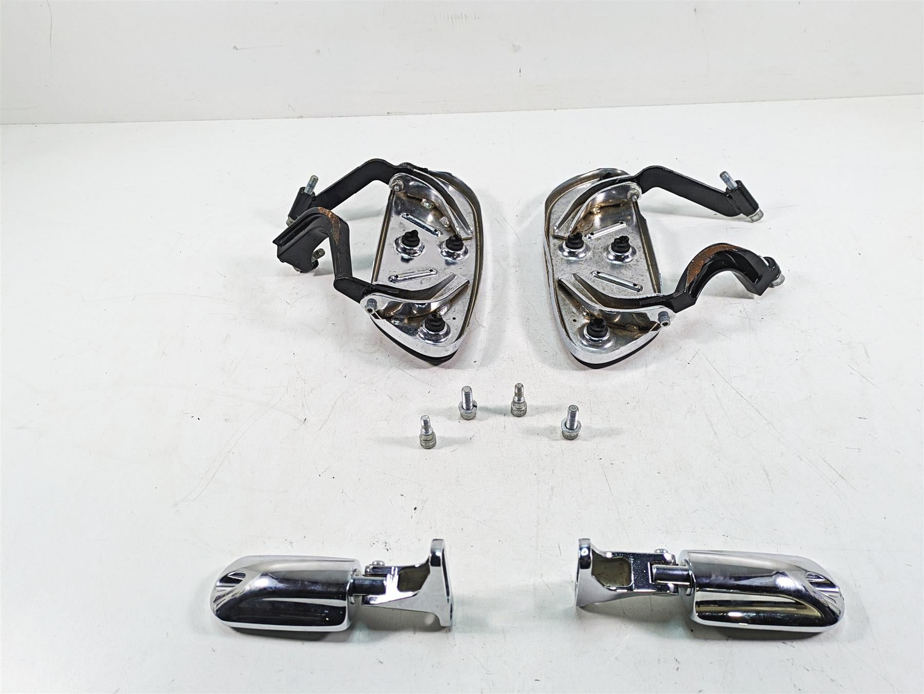 2020 Harley Touring FLHX Street Glide Front Rear Floorboard Footpeg Set 50684-11 {{ shop.shopifyCountryName }} - Mototech271