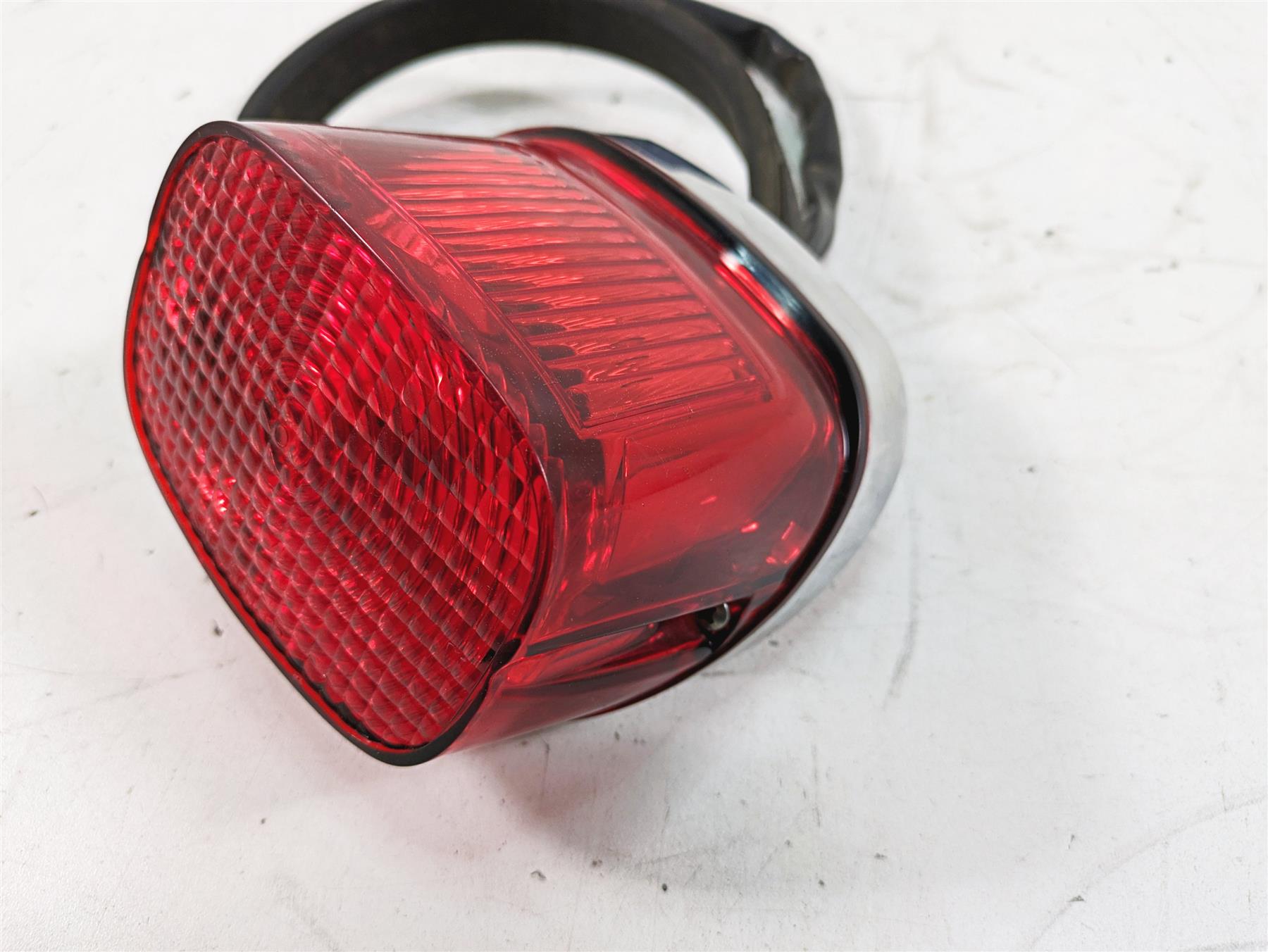 2011 Harley Touring FLHR Road King Complete Taillight With Wiring 68140-04 {{ shop.shopifyCountryName }} - Mototech271