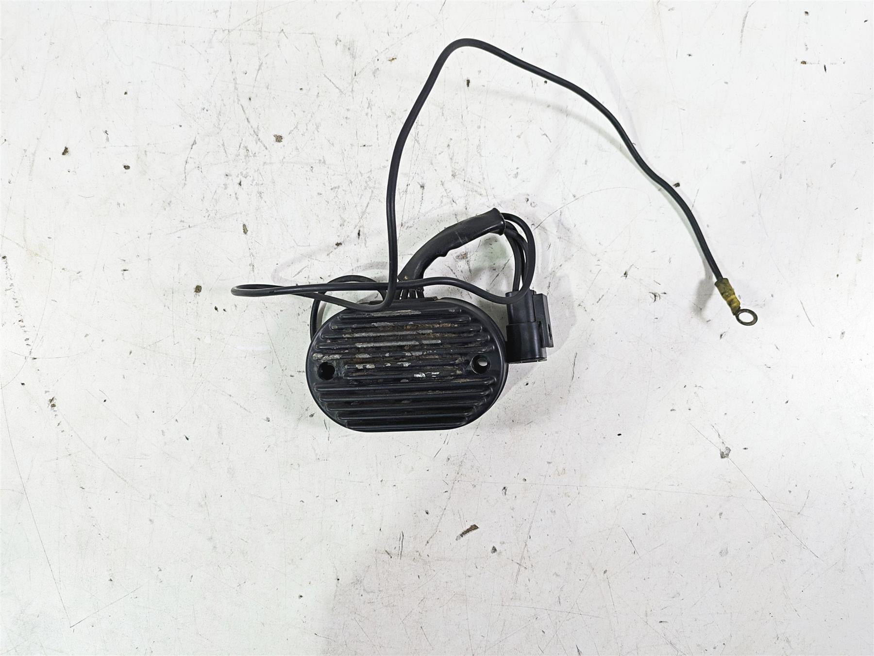 2002 Harley FLSTC Softail Heritage Classic Rectifier Voltage Regulator 74540-01 {{ shop.shopifyCountryName }} - Mototech271