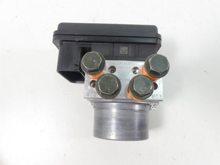 2019 Indian Motorcycle Co. FTR1200 Abs Brake Module Unit Pump 2207862 {{ shop.shopifyCountryName }} - Mototech271