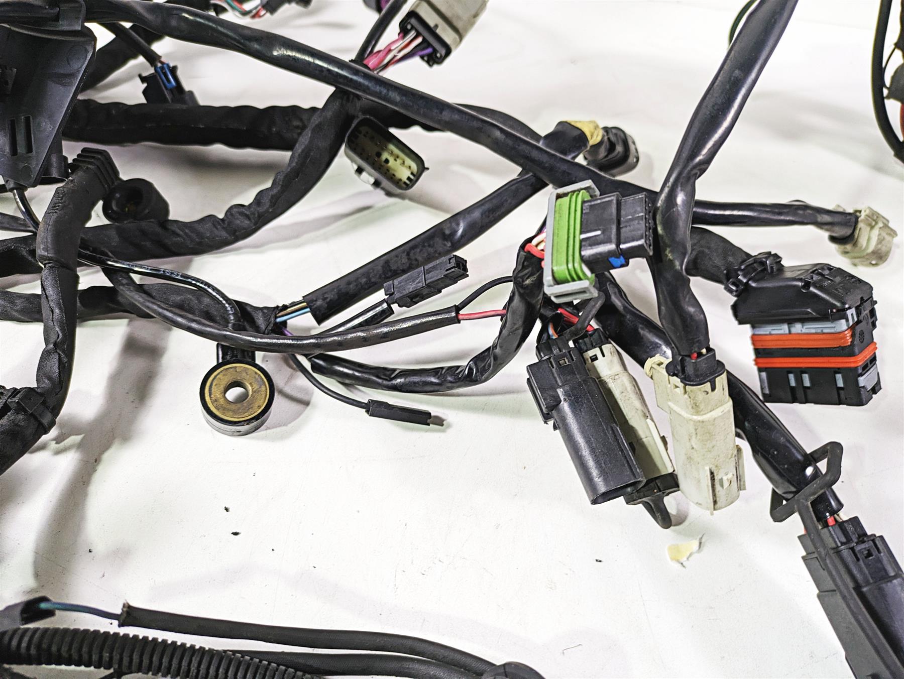 2017 Harley Touring FLTRXS Road Glide Main Wiring Harness Loom -No Cuts 69201124 {{ shop.shopifyCountryName }} - Mototech271