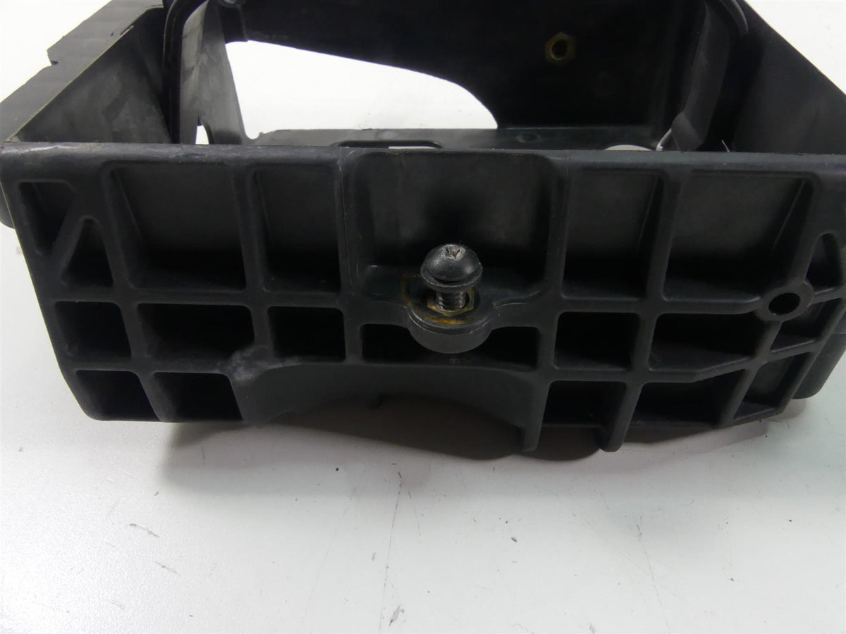 2010 Harley FXDWG Dyna Wide Glide Right Side Cover & Battery Tray 70379-06B {{ shop.shopifyCountryName }} - Mototech271