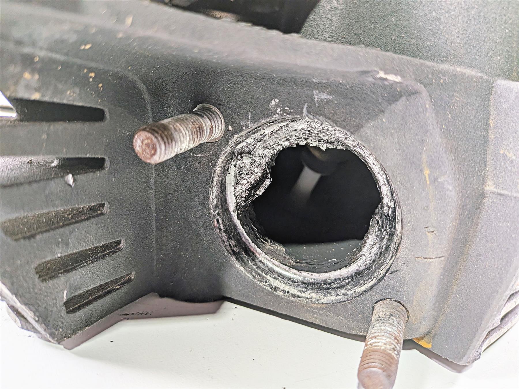 2006 Harley Davidson Dyna FXDBI Street Bob Front Cylinder Head & Rocker 17178-06 {{ shop.shopifyCountryName }} - Mototech271