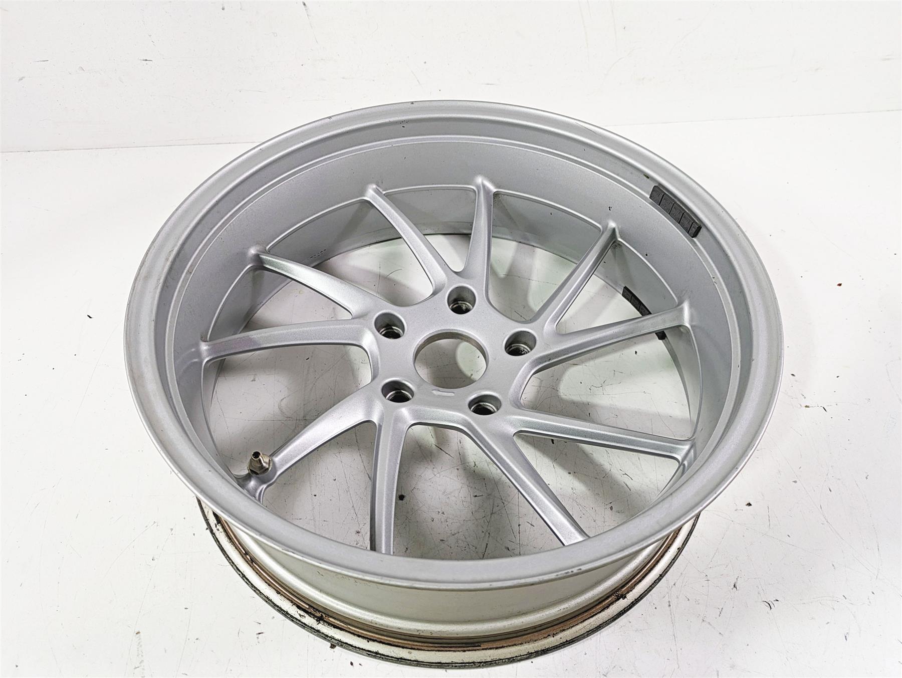 2014 BMW R1200 RT RTW K52 Straight 17x5.5 Rear Wheel Rim 36317727235 {{ shop.shopifyCountryName }} - Mototech271