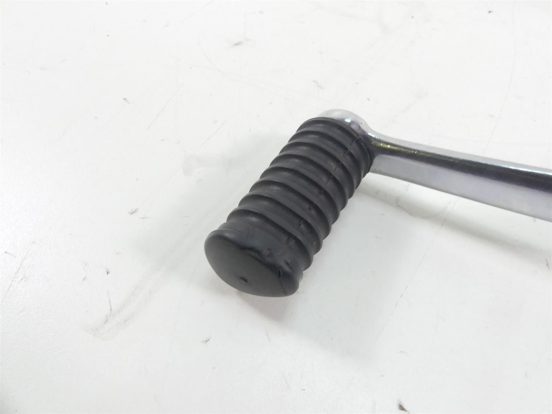 2003 Harley Dyna 100TH FXDL Low Rider Left Front Footpeg & Shifter Mid 50639-90 {{ shop.shopifyCountryName }} - Mototech271