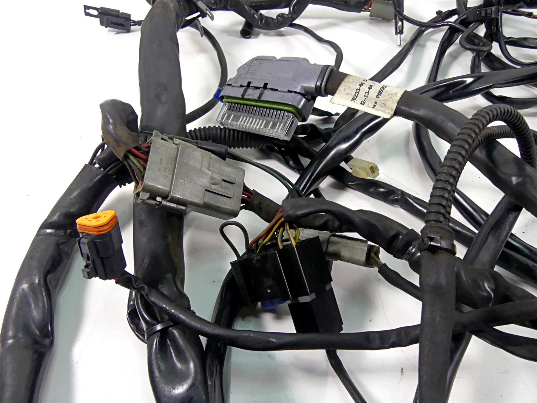 2004 Harley Touring FLHTCUI Electra Glide Main Wiring Harness Loom 70985-04 {{ shop.shopifyCountryName }} - Mototech271