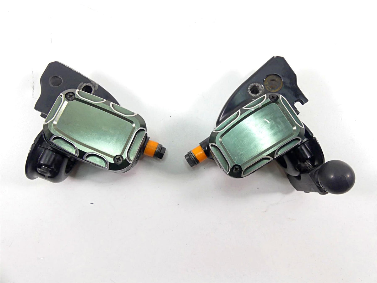 2014 Harley VRSCF Muscle V-Rod Front Brake Clutch Master Cylinder Set 44551-08F {{ shop.shopifyCountryName }} - Mototech271