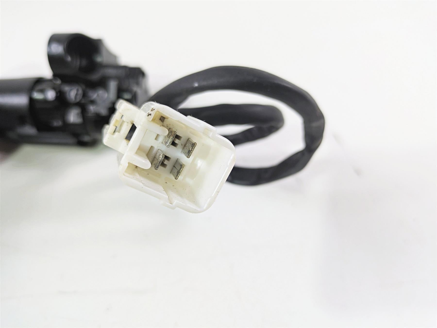 2023 Kawasaki ZX1400 ZX14R Ninja Ignition Switch Key Lock 27048-5013 27005-0568 {{ shop.shopifyCountryName }} - Mototech271