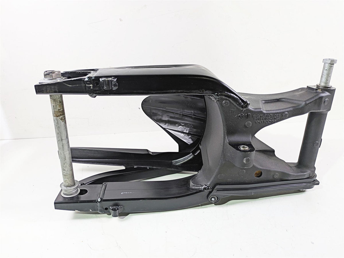 2025 Honda CBR600RR Straight Rear Swingarm Swing Arm 52200-MFJ-A51 {{ shop.shopifyCountryName }} - Mototech271