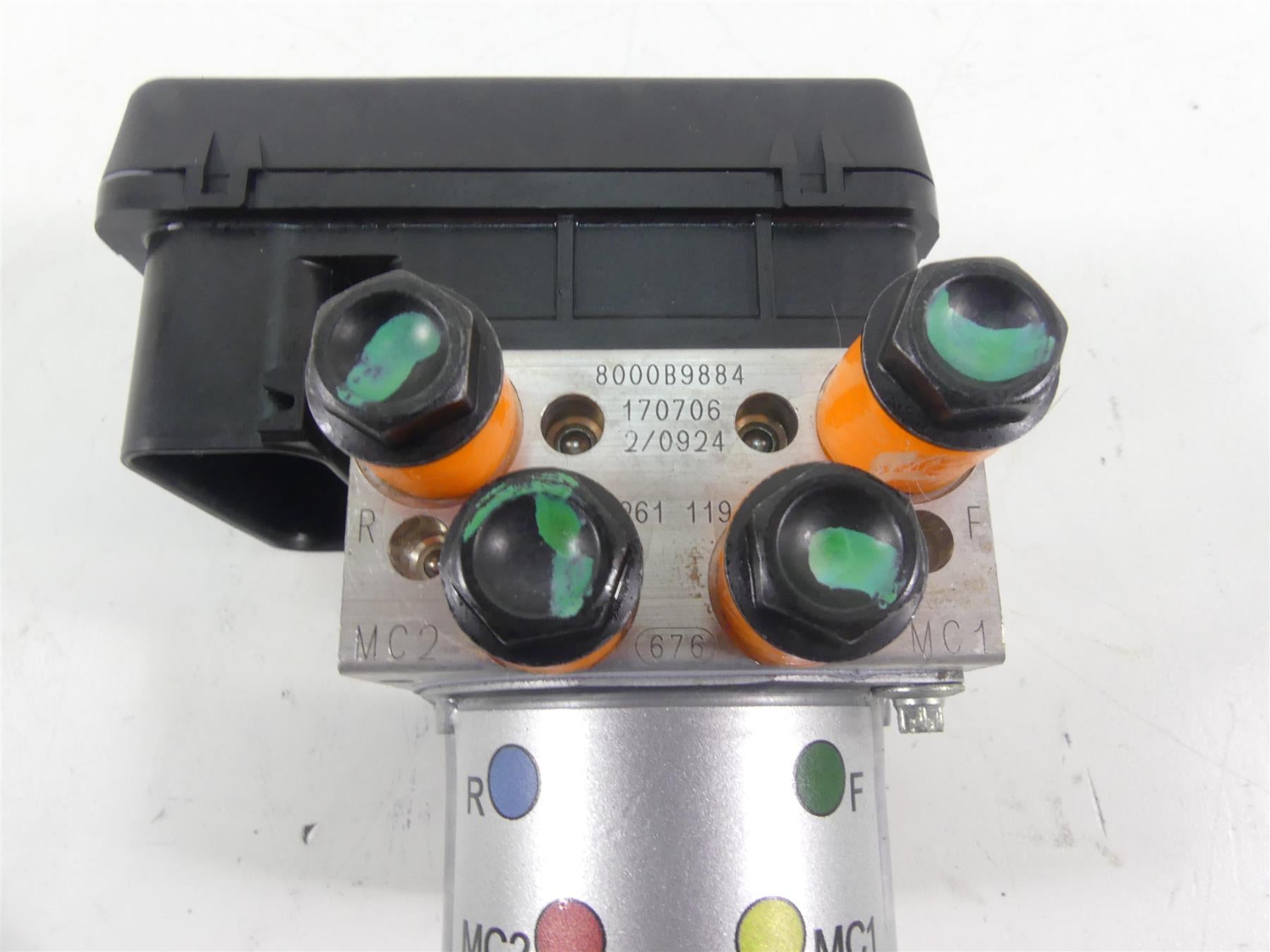 2018 Mv Agusta Brutale 800 RR Abs Brake Pump Module Unit 8000B9884 {{ shop.shopifyCountryName }} - Mototech271