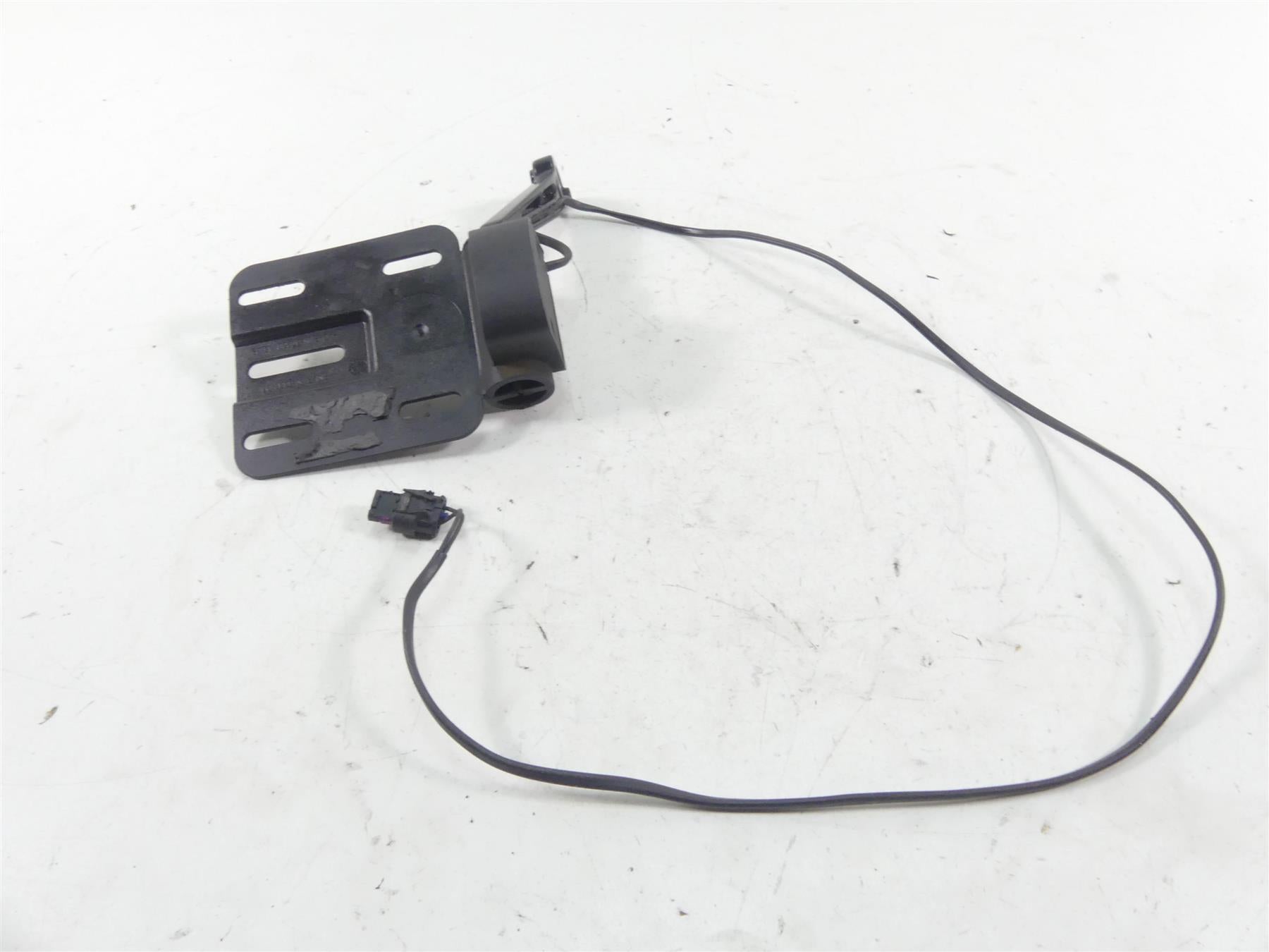 2018 Harley Softail FXBB Street Bob License Side Plate Bracket Mount 67900343 {{ shop.shopifyCountryName }} - Mototech271