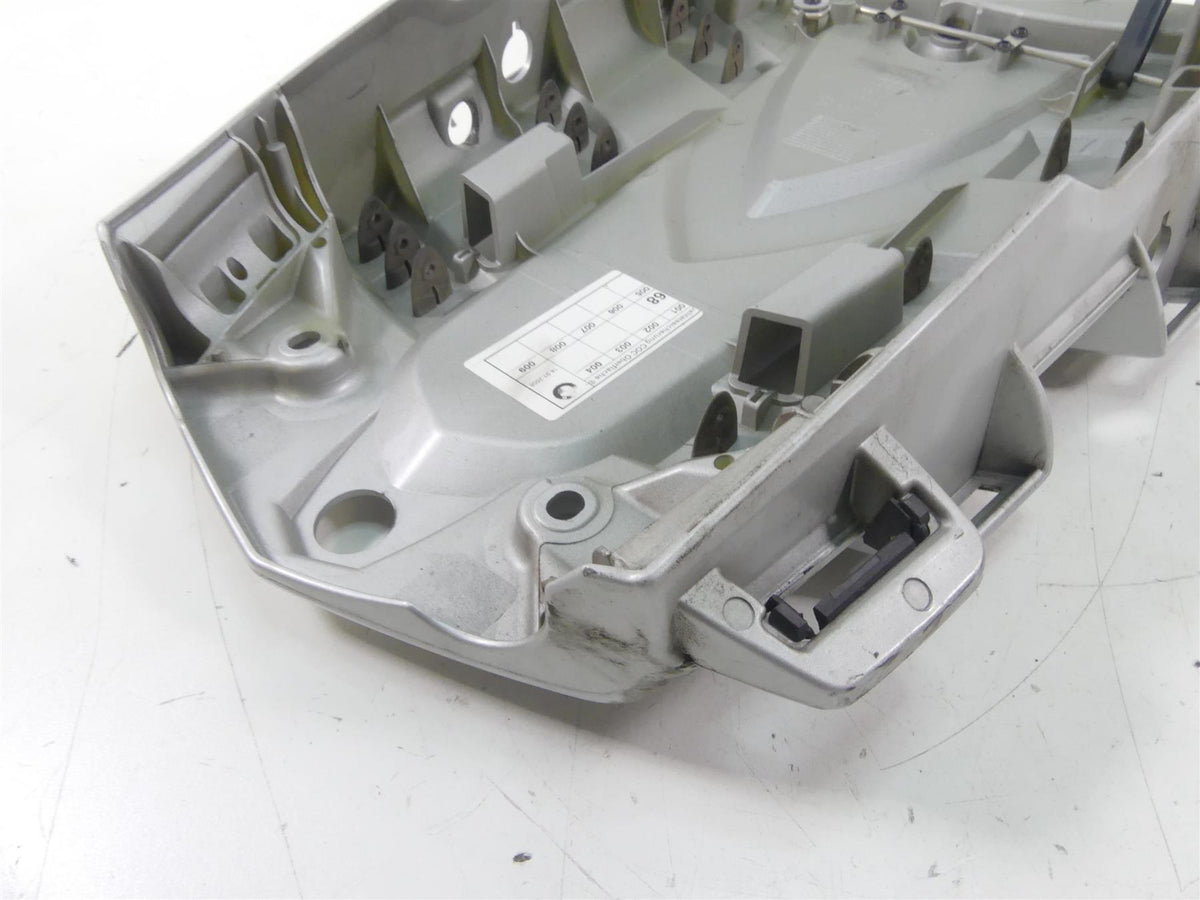 2008 BMW R1200GS K25 Rear Support Bracket Mount 46547693422 {{ shop.shopifyCountryName }} - Mototech271