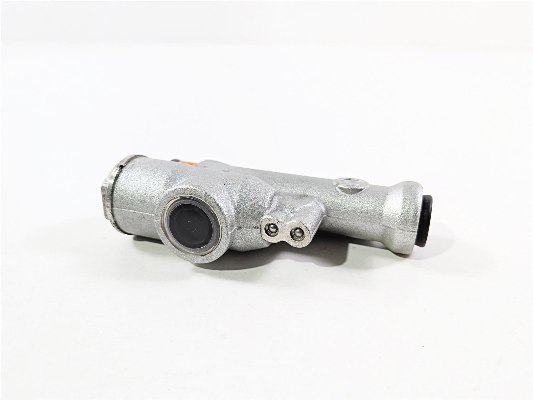 2016 Aprilia RSV 1100 Tuono V4 Factory Rear Brembo Brake Master Cylinder B044586 {{ shop.shopifyCountryName }} - Mototech271