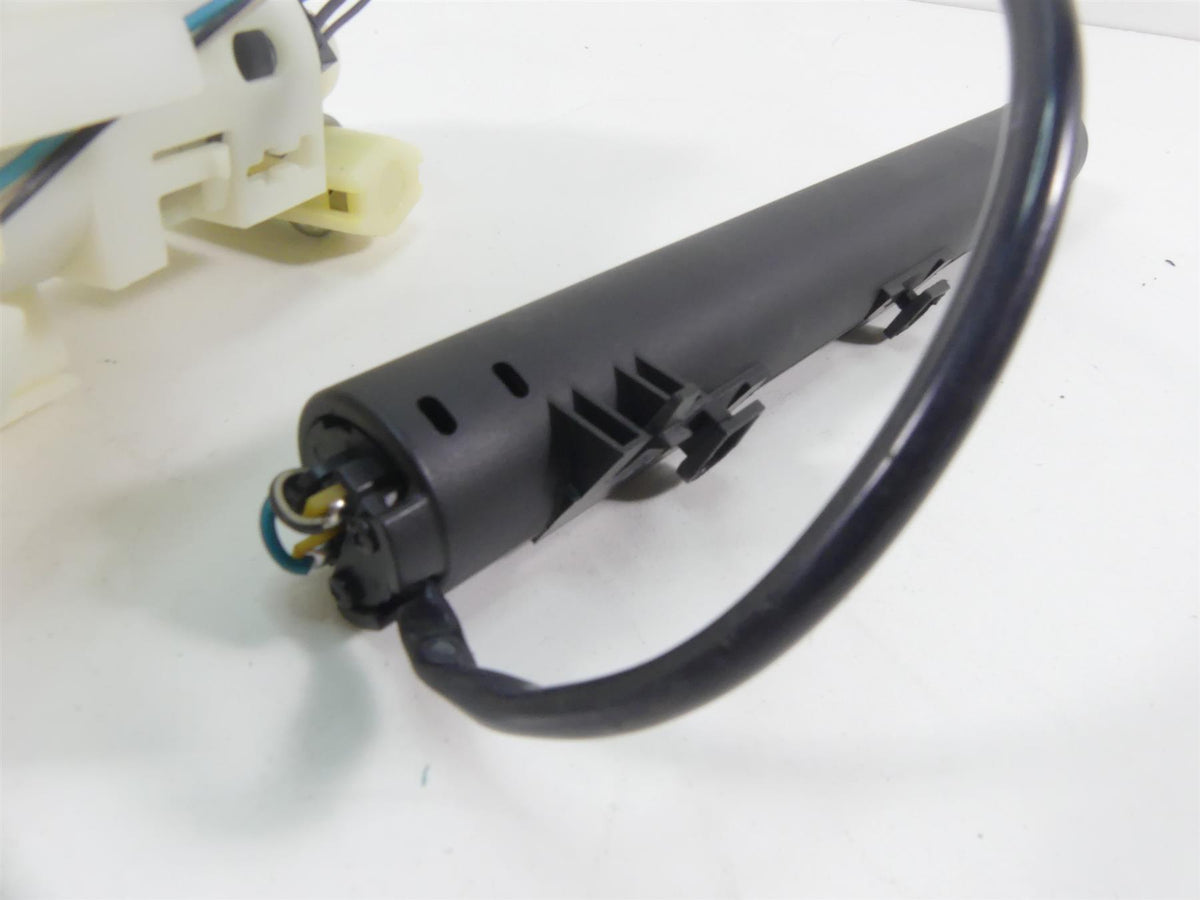 2013 Triumph Street Triple 675R Fuel Gas Pump & Level Sending Unit T2400735 {{ shop.shopifyCountryName }} - Mototech271