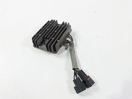 2006 Suzuki GSXR1000 K6 Voltage Regulator Rectifier 32800-41G00 32800-47H00 {{ shop.shopifyCountryName }} - Mototech271