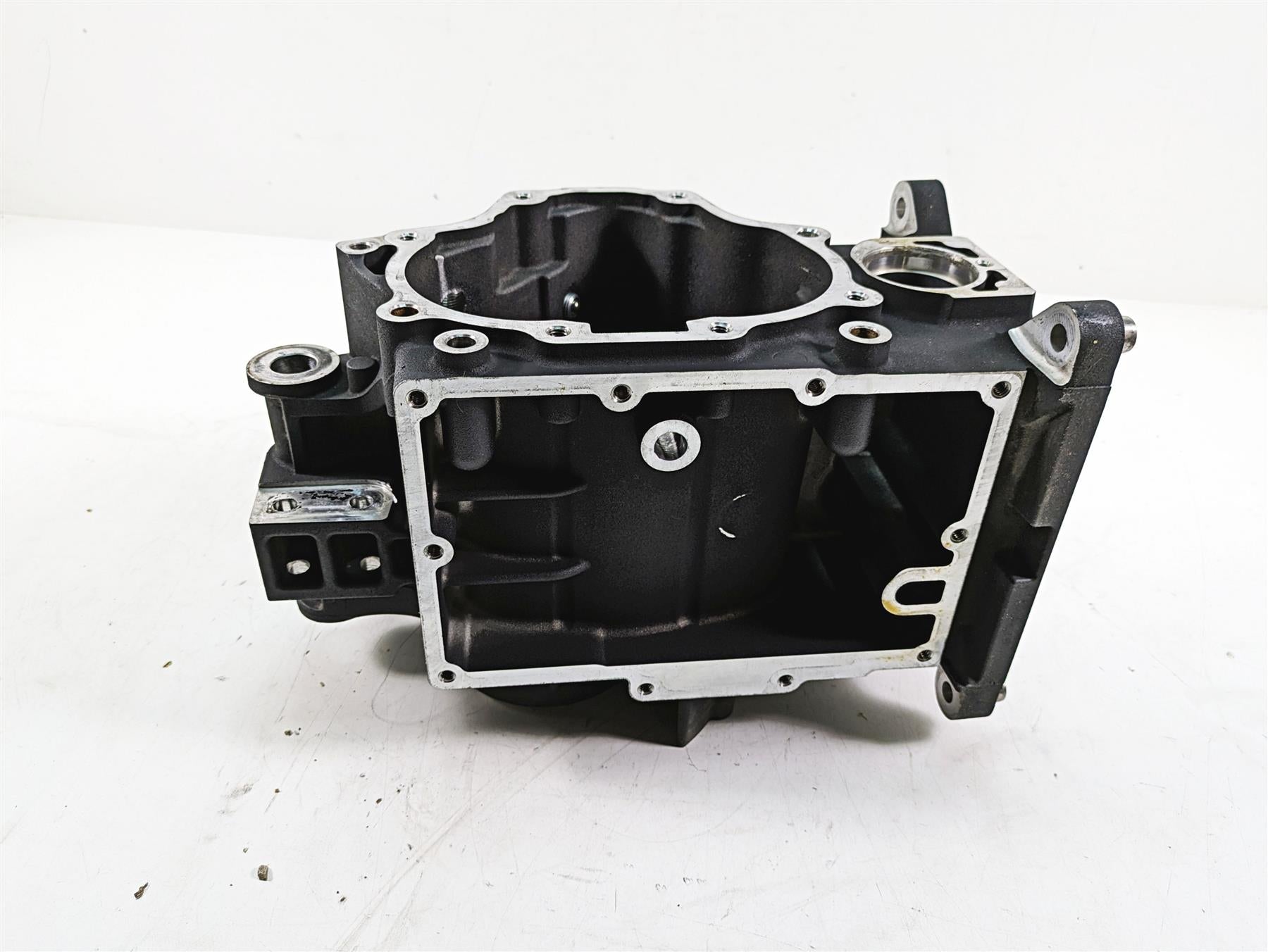2015 Harley FXDL Dyna Low Rider Transmission Case Gears Housing 34747-06C {{ shop.shopifyCountryName }} - Mototech271