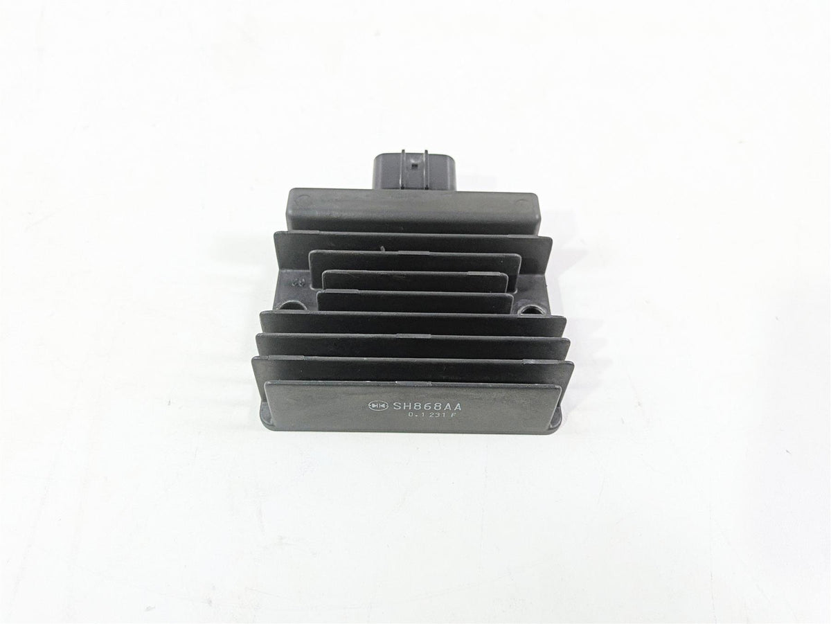 2020 Kawasaki ZX6R ZX636 Ninja Rectifier Voltage Regulator 21066-0756 SH868AA {{ shop.shopifyCountryName }} - Mototech271