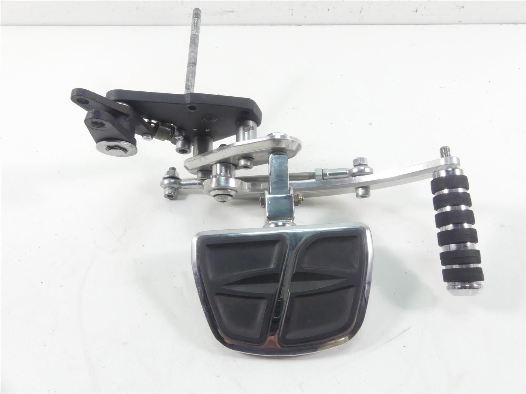 2002 Honda VTX1800 C RefinedCycle Right Floor Board Brake Pedal Set {{ shop.shopifyCountryName }} - Mototech271