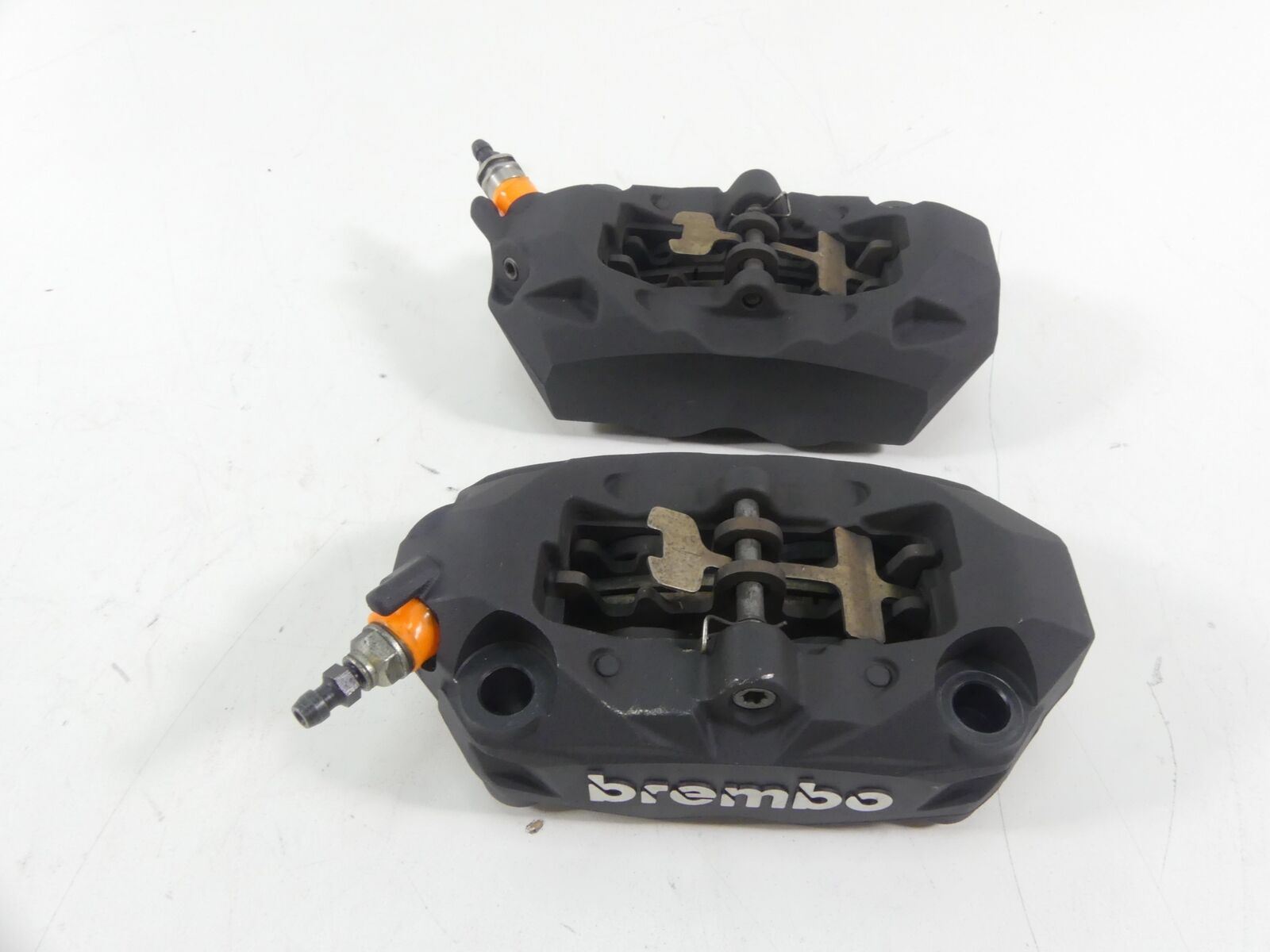 2018 BMW S1000XR K49 Front Brembo Brake Caliper Set 34118556205 34118556206 {{ shop.shopifyCountryName }} - Mototech271