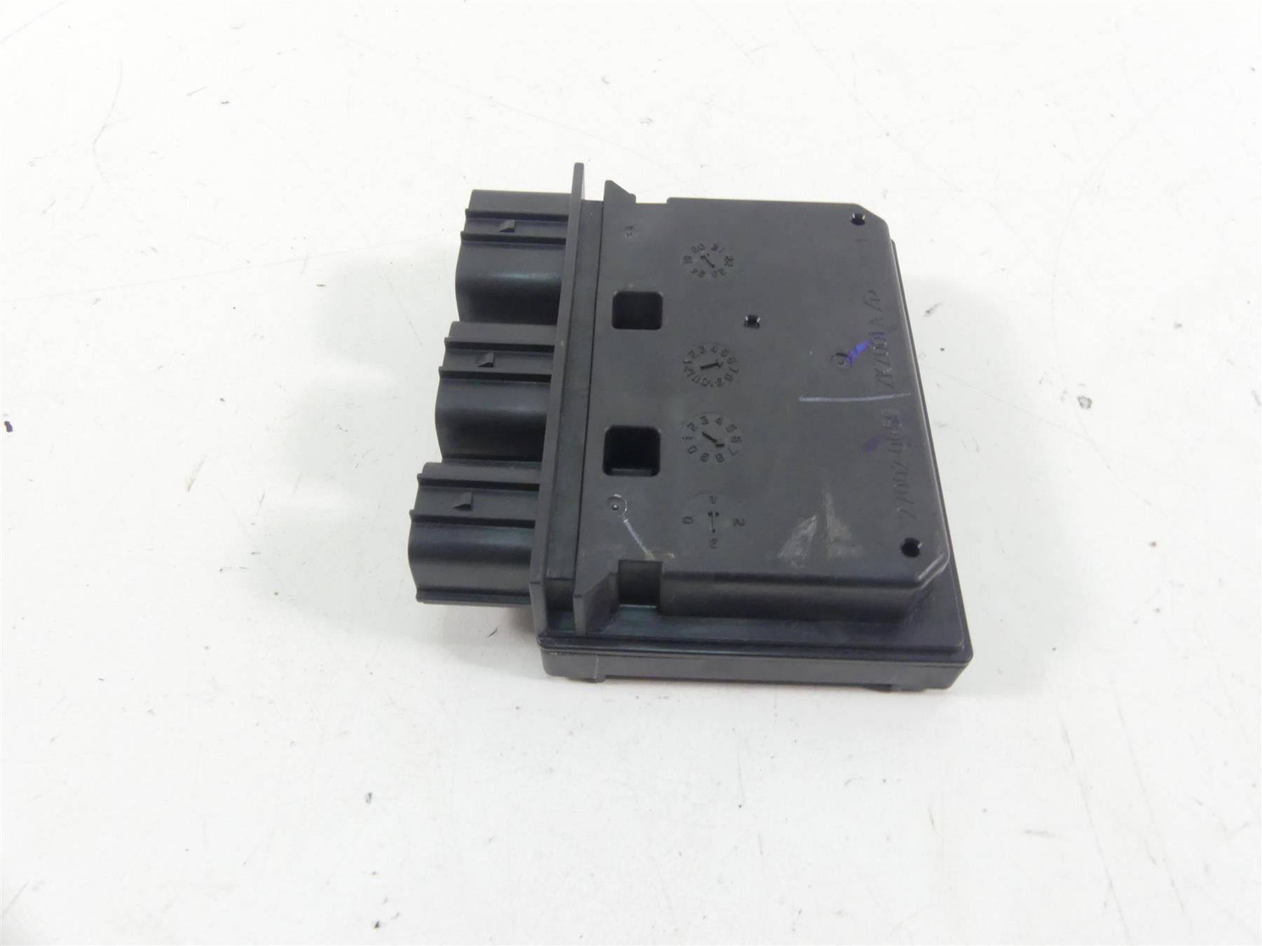 2021 Kawasaki ZX1400 ZX14R Ninja Relay Fuse Junction Box Unit 27002-0050 {{ shop.shopifyCountryName }} - Mototech271