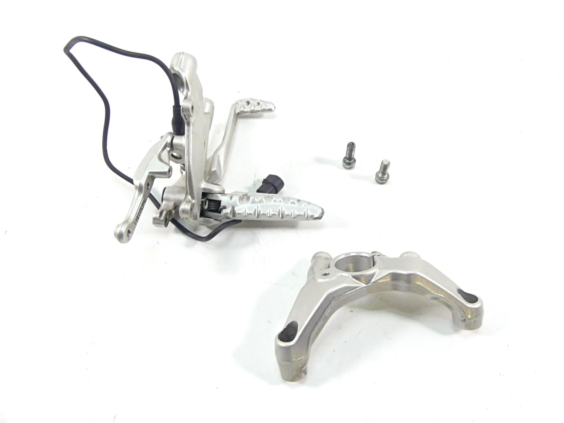 2012 Ducati Panigale 1199S Right Front Footpeg Brake Pedal & Mount 8291A441AA {{ shop.shopifyCountryName }} - Mototech271