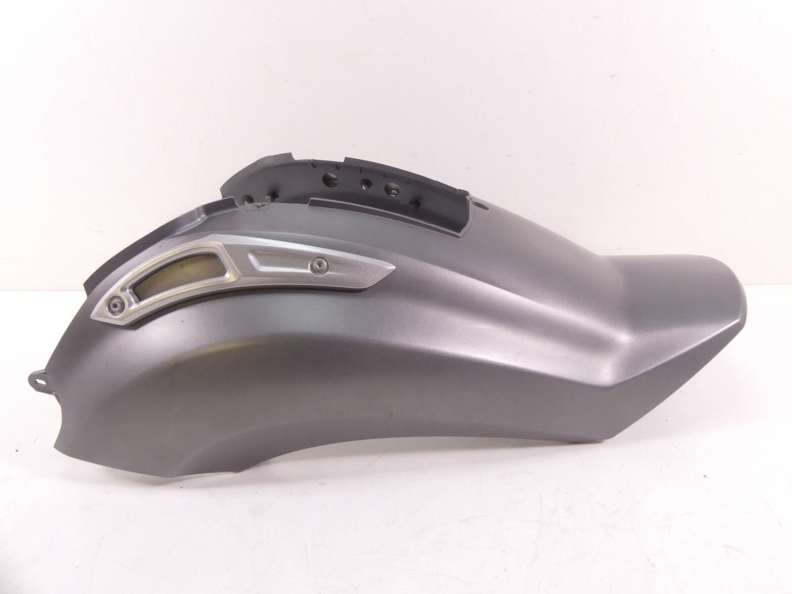 2014 Yamaha VMX17 V-Max 1700 Rear Fender Mud Guard Tire Hugger -Nice 2S3-21611-0