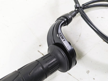 2005 Kawasaki ZX12R Ninja Throttle Grip & Cables Set 32099-1193 {{ shop.shopifyCountryName }} - Mototech271