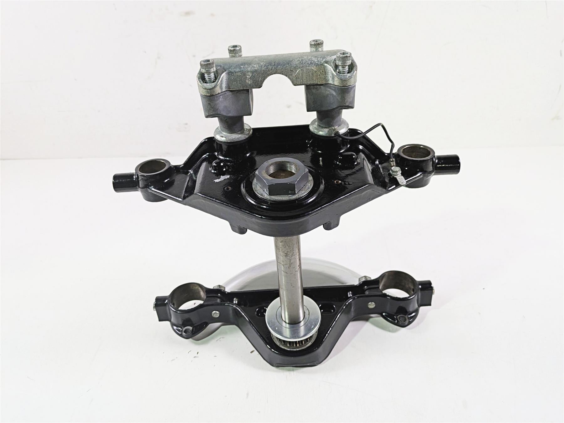 2009 Harley Touring FLHX Street Glide Upper Lower Triple Tree 45446-09 45435-10 {{ shop.shopifyCountryName }} - Mototech271