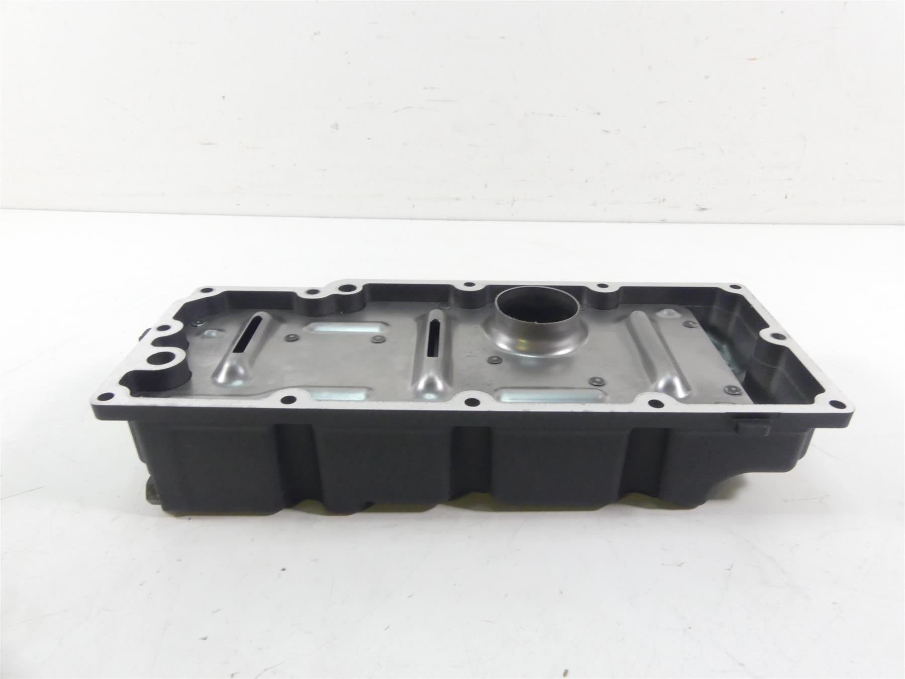 2016 Harley Touring FLTRX Road Glide Oil Pan Bottom Transmission Cover 62489-99 {{ shop.shopifyCountryName }} - Mototech271