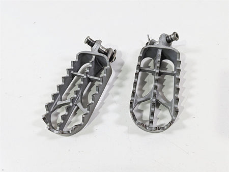 2013 KTM 990 Adventure Baja Front Rider Foot Peg Set 60003040033 60003040133-Mototech271