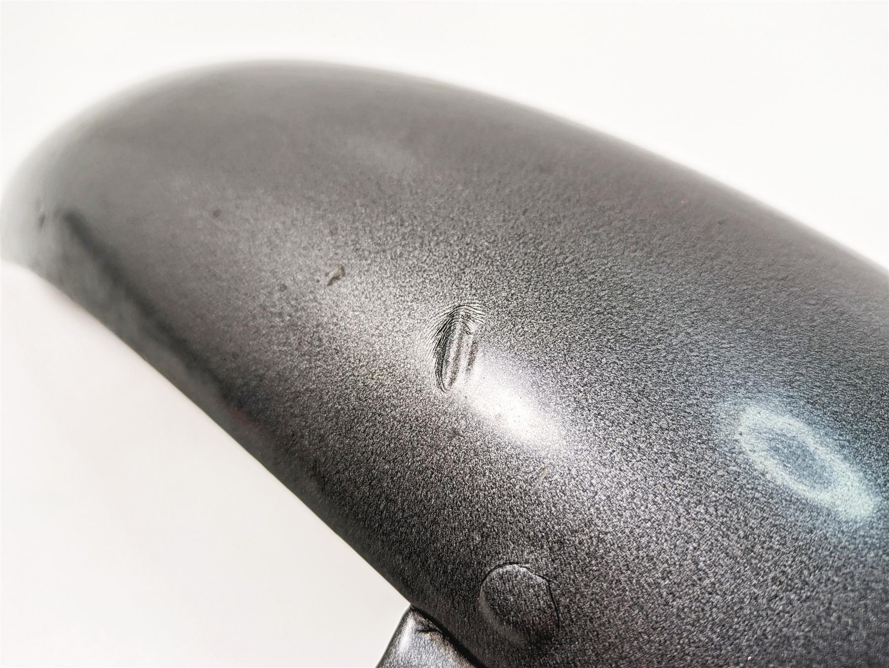 2009 Harley FXDC Dyna Super Glide Custom Front Fender Pewter Pearl 60139-06B {{ shop.shopifyCountryName }} - Mototech271