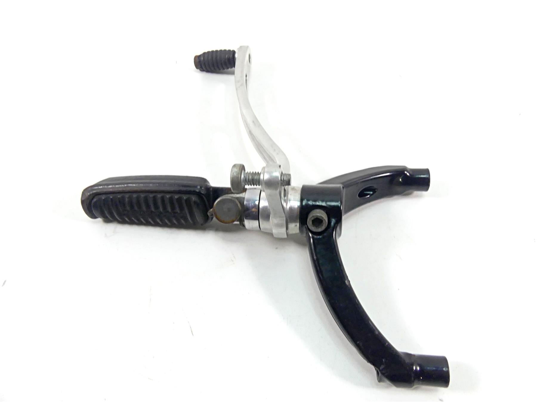 2009 Harley XR1200 Sportster Left Foot Peg Bracket & Shifter Lever Set 51044-08 {{ shop.shopifyCountryName }} - Mototech271