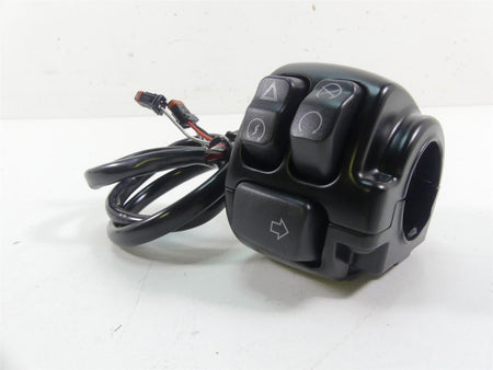 2018 Harley Softail FXFB Fat Bob Right Hand Start Stop Control Switch 71500462 {{ shop.shopifyCountryName }} - Mototech271