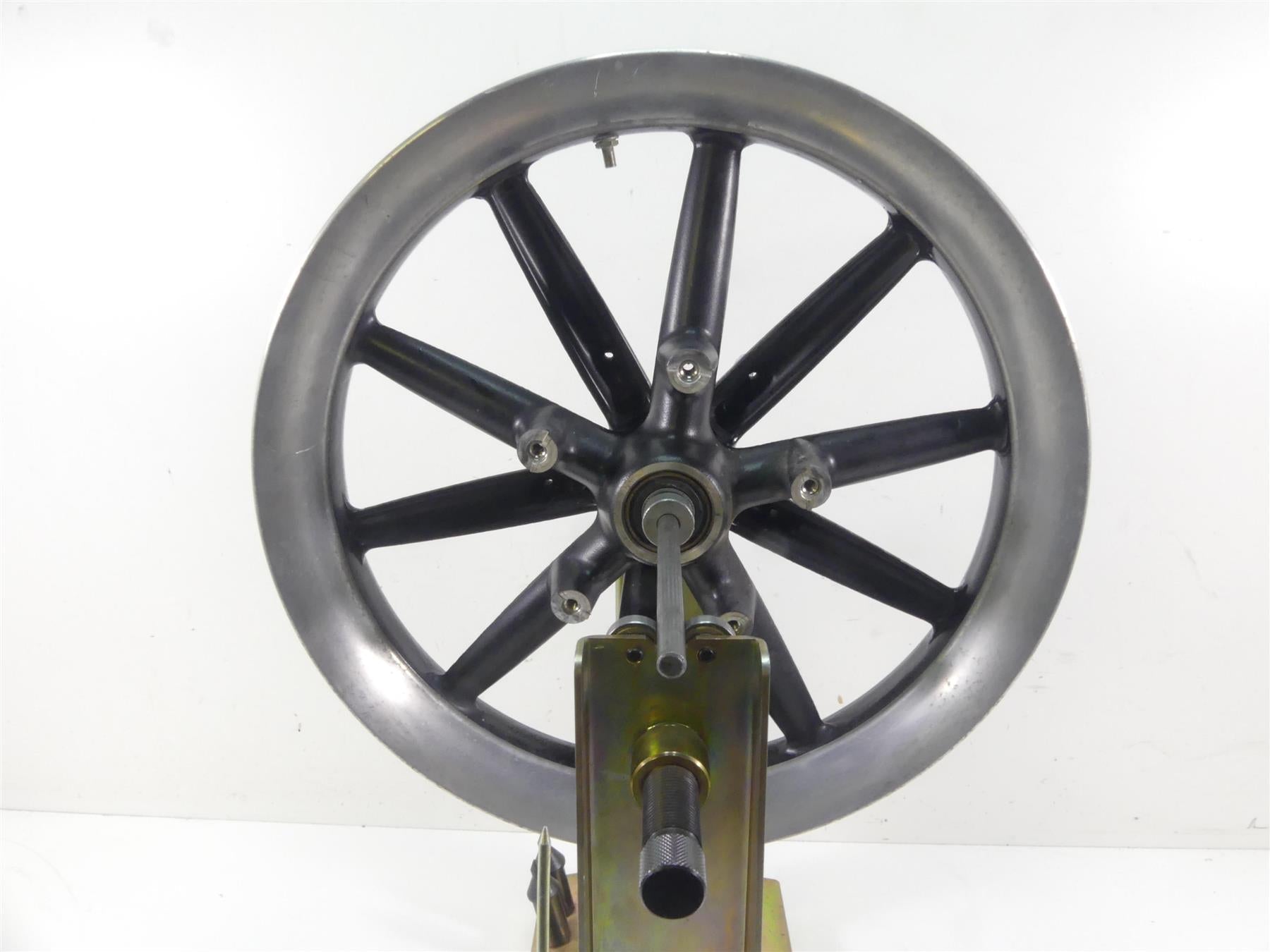 2006 Harley VRSCD Night Rod Straight 19x3 Front 10-Spoke Wheel Rim 41300-06 {{ shop.shopifyCountryName }} - Mototech271