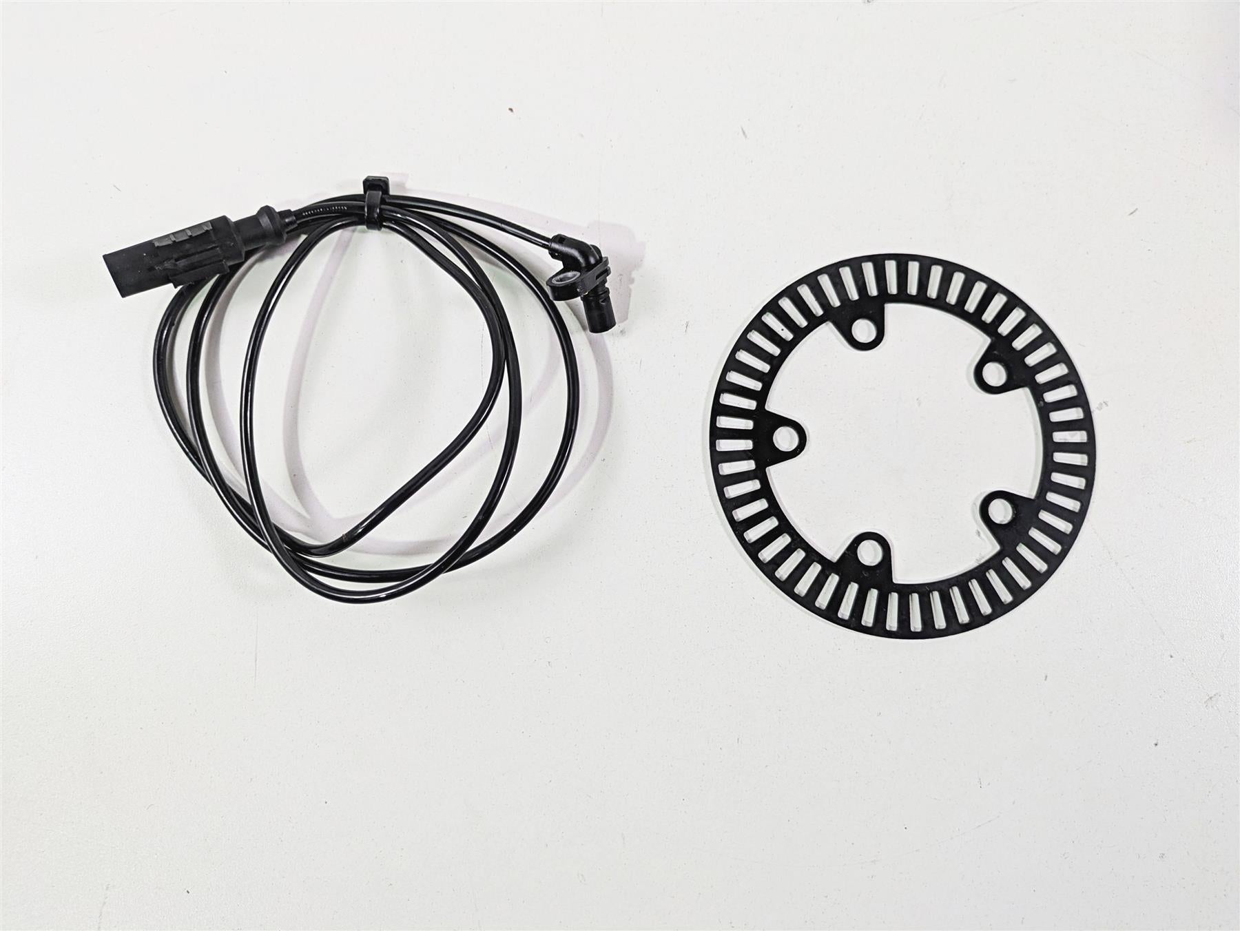 2018 KTM 1290 Super Duke R Front Abs Brake Wheel Speed Sensor 76042125000