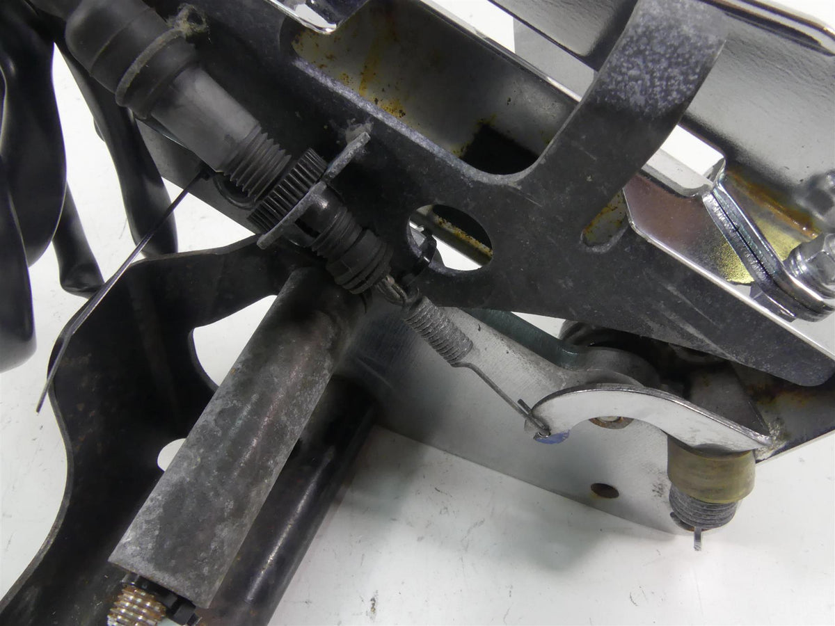 2003 Honda VTX1800 C Right Front Foot Peg + Brake Pedal 50615-MCH-C10 {{ shop.shopifyCountryName }} - Mototech271