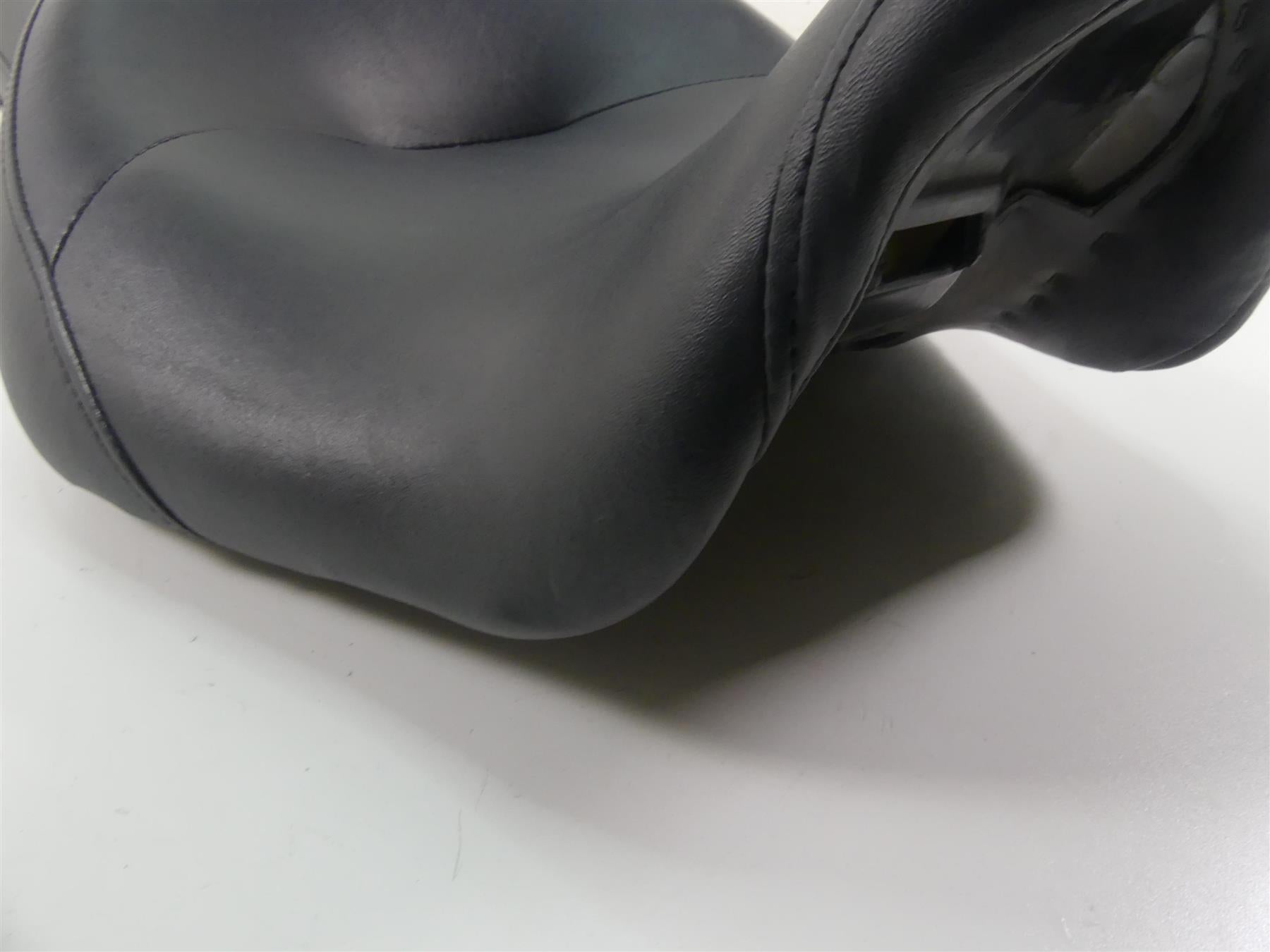 2016 Harley Touring FLHR Road King Dual Rider Driver Seat Saddle Low 52000038 {{ shop.shopifyCountryName }} - Mototech271