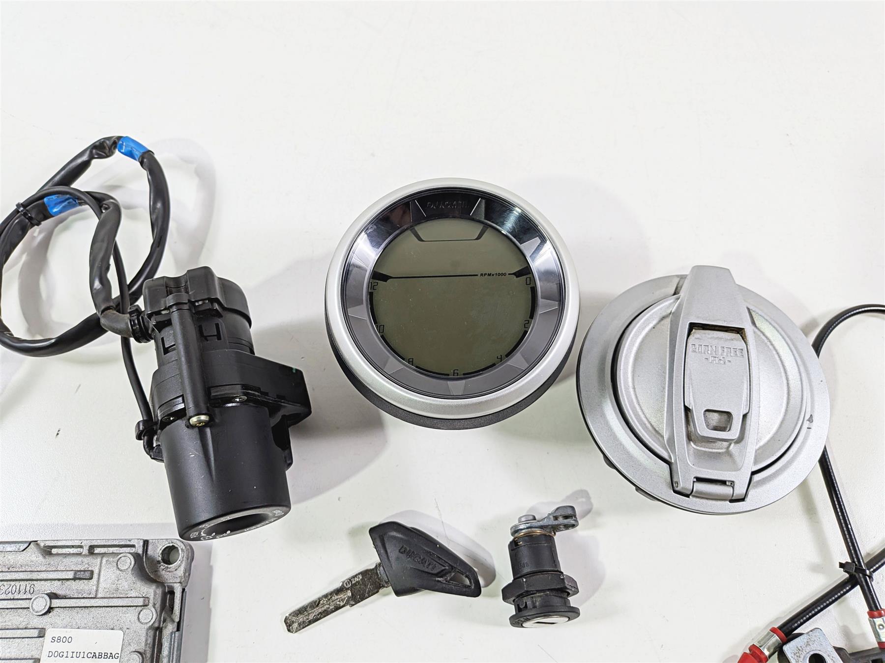 2015 Ducati Scrambler Urban Enduro Cdi Ecu Ignition Switch Speedo Set 40611111E-Mototech271