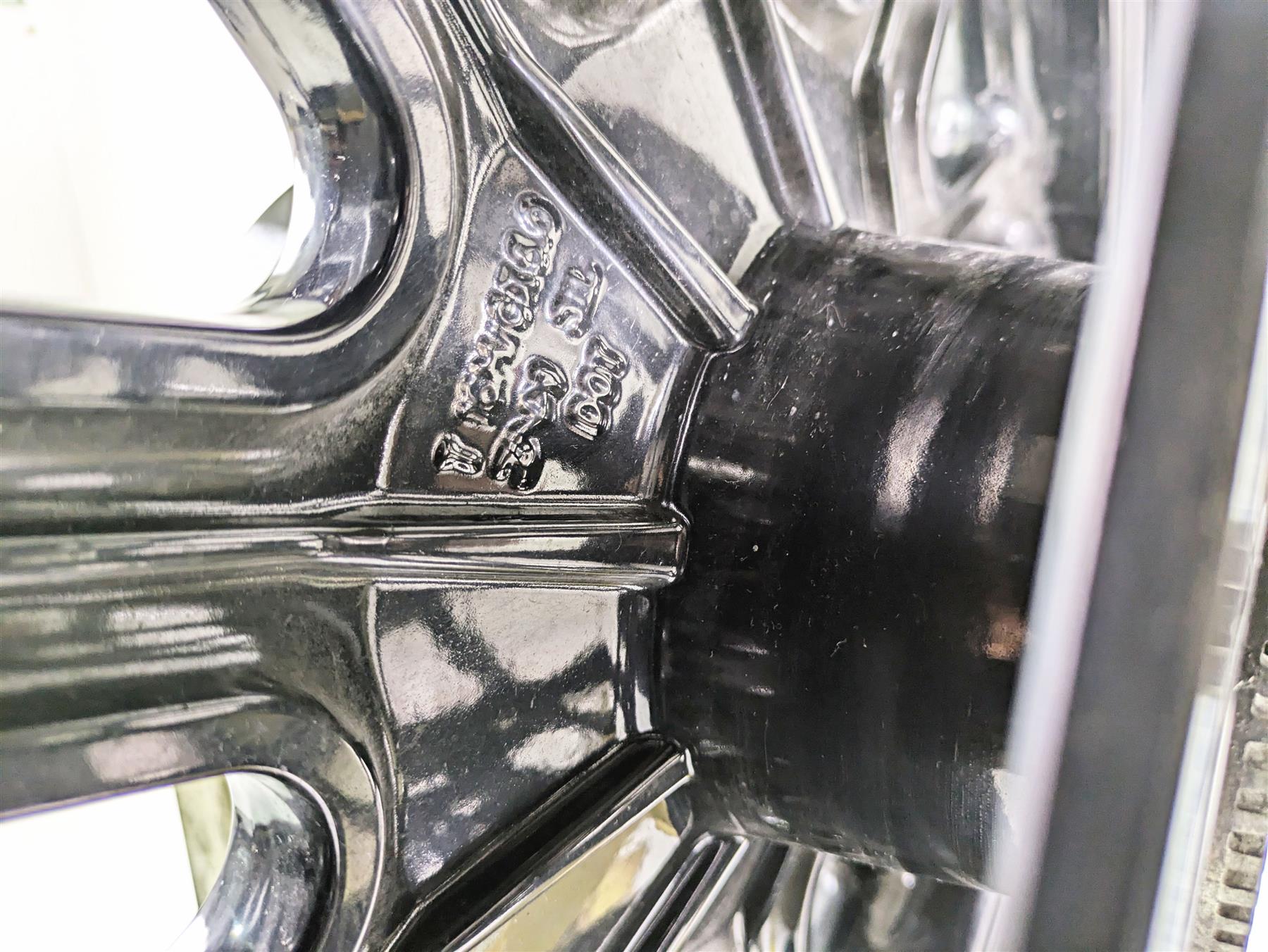 2016 Indian Chief Classic Straight 16x5 Rear Wheel Rim 1522506 {{ shop.shopifyCountryName }} - Mototech271
