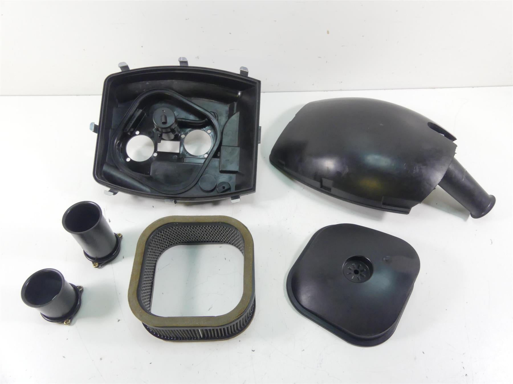 2011 Harley VRSCF Muscle Rod Air Box Cleaner Breather Filter 29435-05 29434-03 | Mototech271