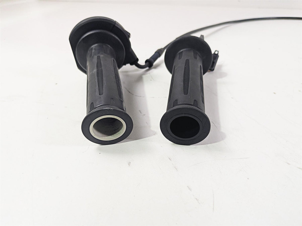 2010 BMW R1200GS K25 Heated Hand Grip Set 61317727067 61317695470 {{ shop.shopifyCountryName }} - Mototech271