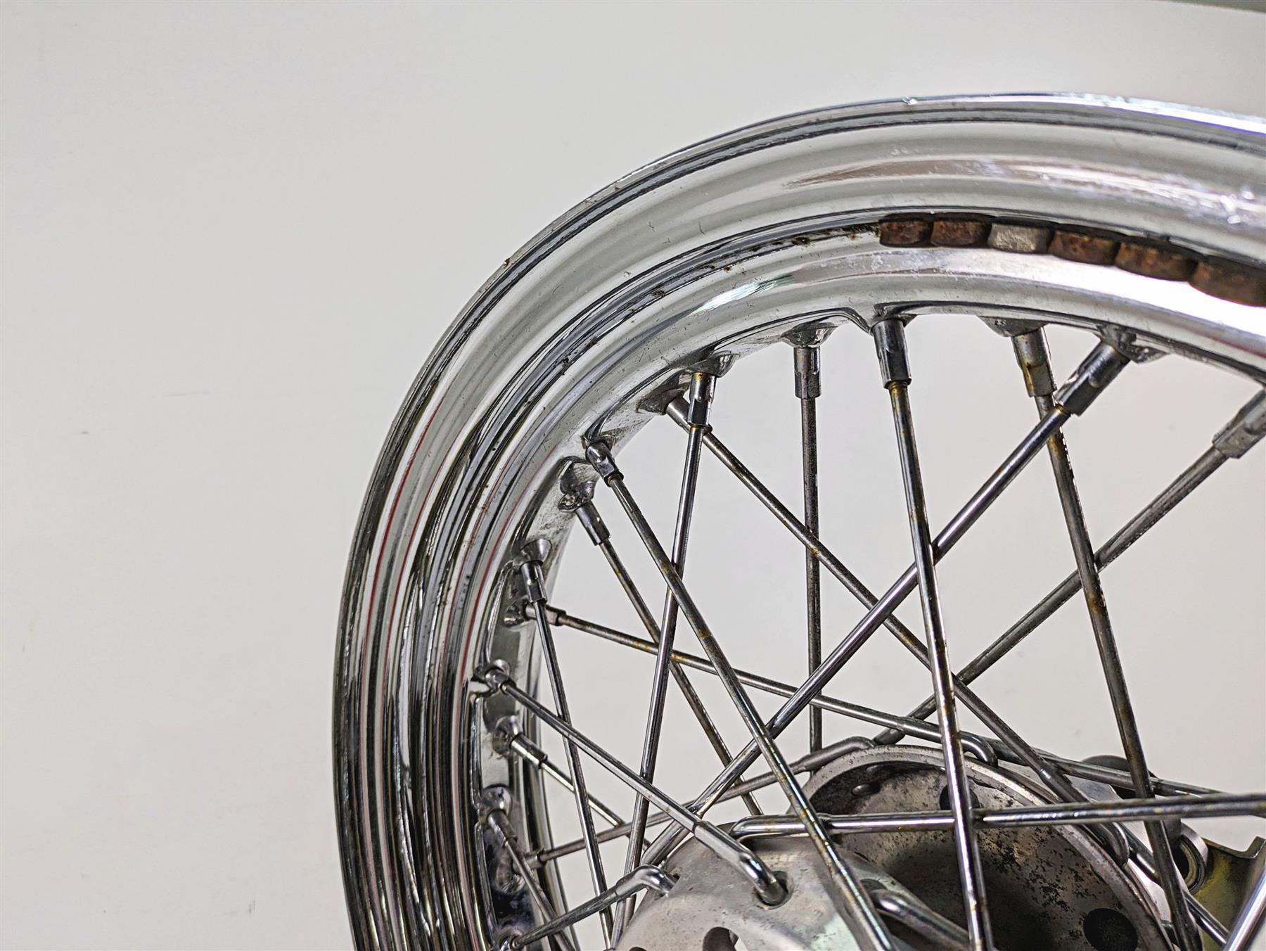 2006 Harley FLSTI Softail Heritage 16x3 Spoke Front Wheel Rim - Read 42947-06A {{ shop.shopifyCountryName }} - Mototech271