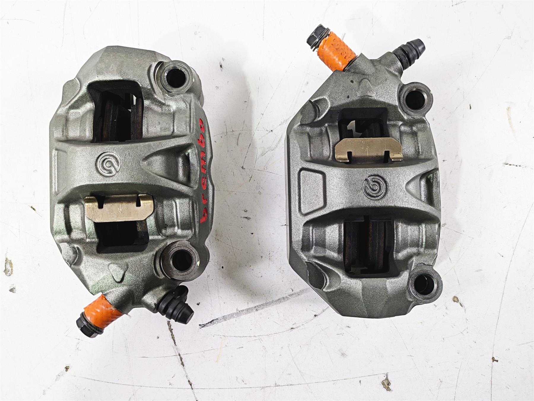 2015 Ducati Panigale 1299 S Front Brake Caliper Set Brembo 100mm 61041371A {{ shop.shopifyCountryName }} - Mototech271