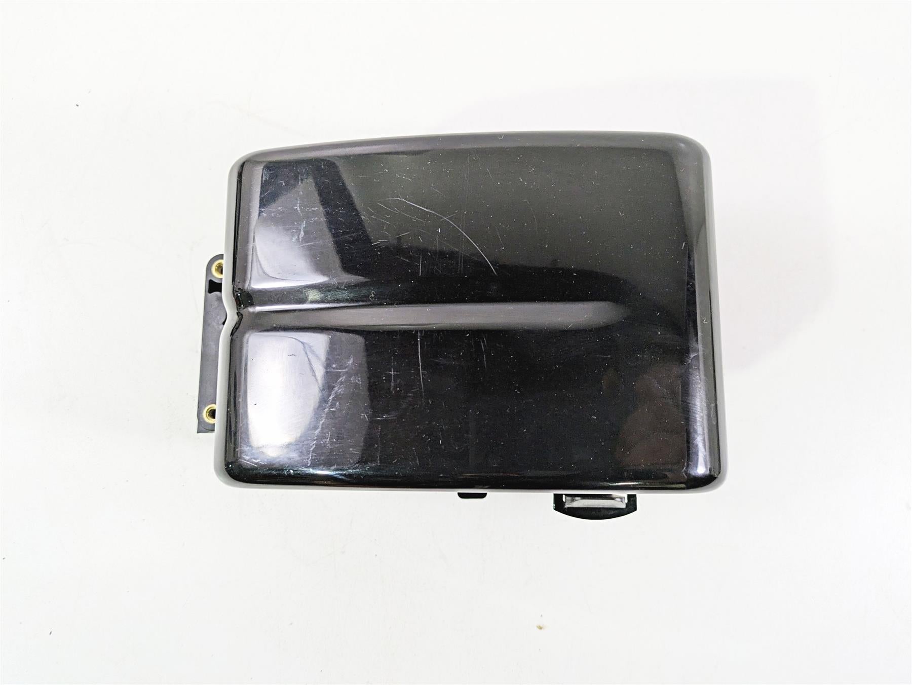 2017 Harley Dyna FXDB Street Bob Electrical Carrier Tray Stay & Cover 70367-12 {{ shop.shopifyCountryName }} - Mototech271