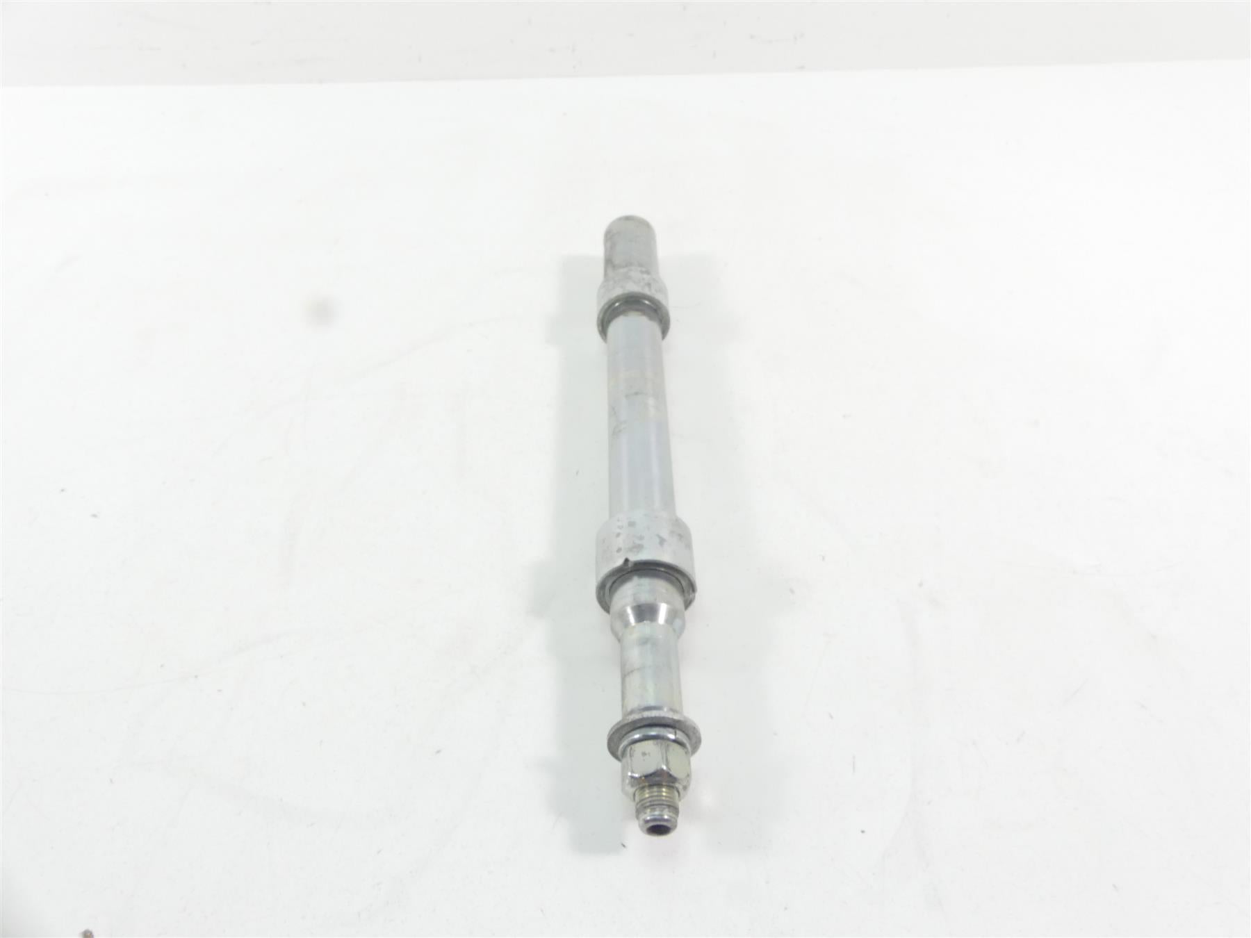 2004 Harley FLHTC SE CVO Electra Glide Front 1" Axle Wheel Spindle 43364-00 {{ shop.shopifyCountryName }} - Mototech271