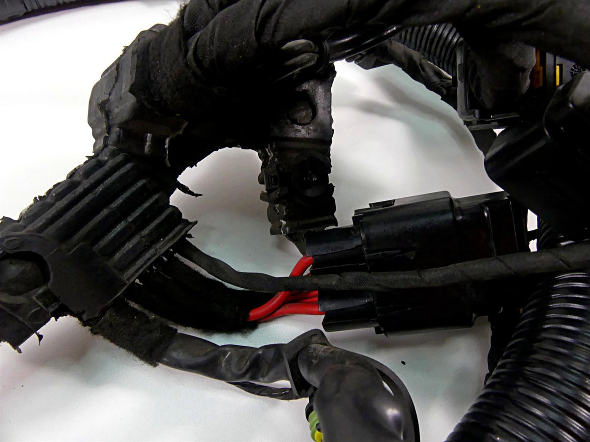 2017 Harley Dyna FXDB Street Bob Main Non Abs Wiring Harness Loom 69200444 {{ shop.shopifyCountryName }} - Mototech271