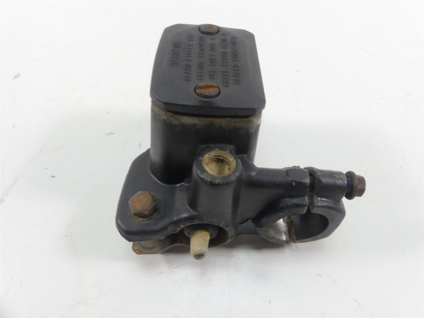 2014 Can Am Renegade 1000 STD Left Front Brake Master Cylinder 705601431 {{ shop.shopifyCountryName }} - Mototech271