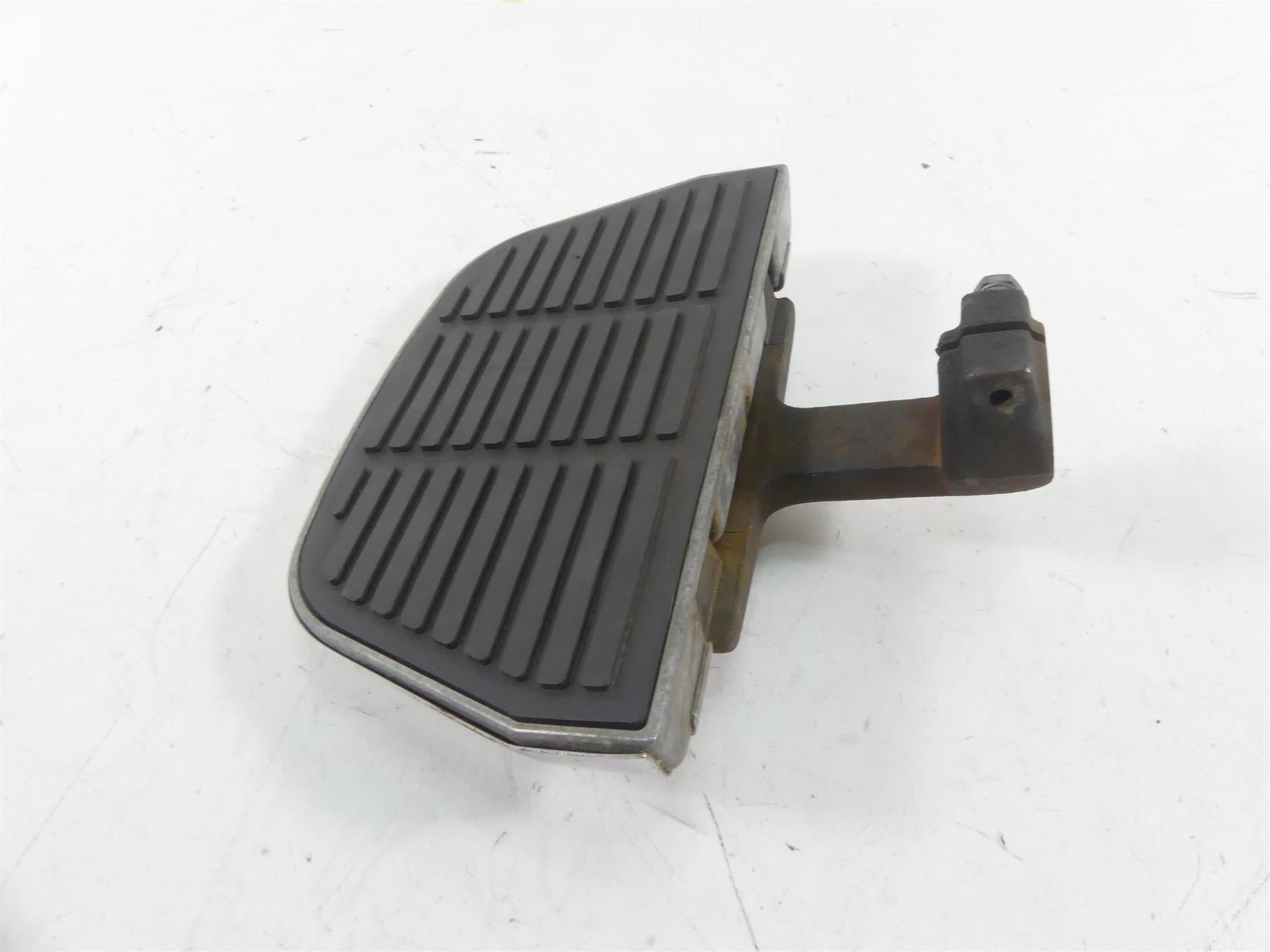 1989 Harley Touring FLTC Tour Glide Rear Passenger Chrome Floor Board 52713-91 {{ shop.shopifyCountryName }} - Mototech271
