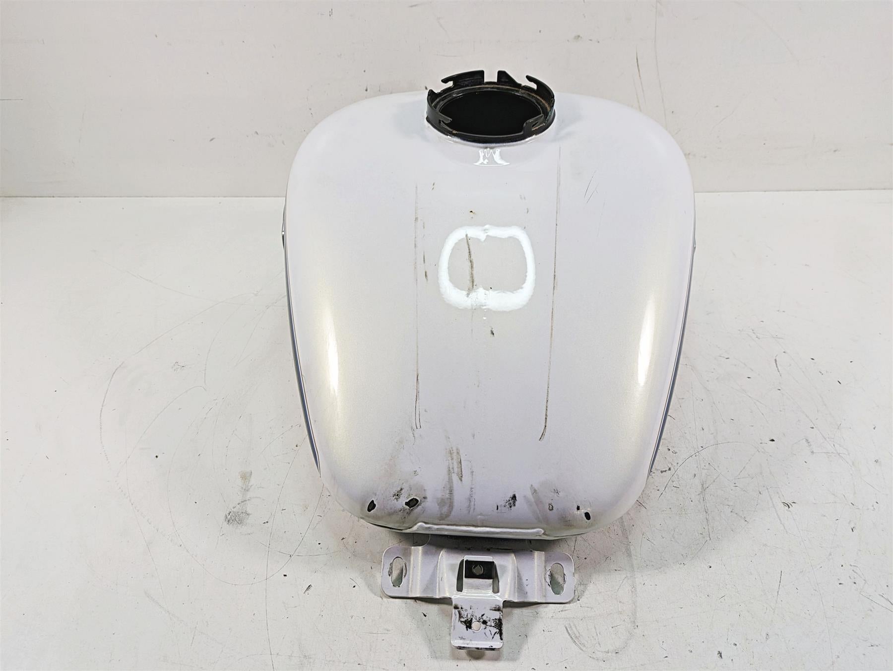 2008 Harley FLHTCU Electra Glide Fuel Gas Petrol Tank - No Dents 61356-08 {{ shop.shopifyCountryName }} - Mototech271