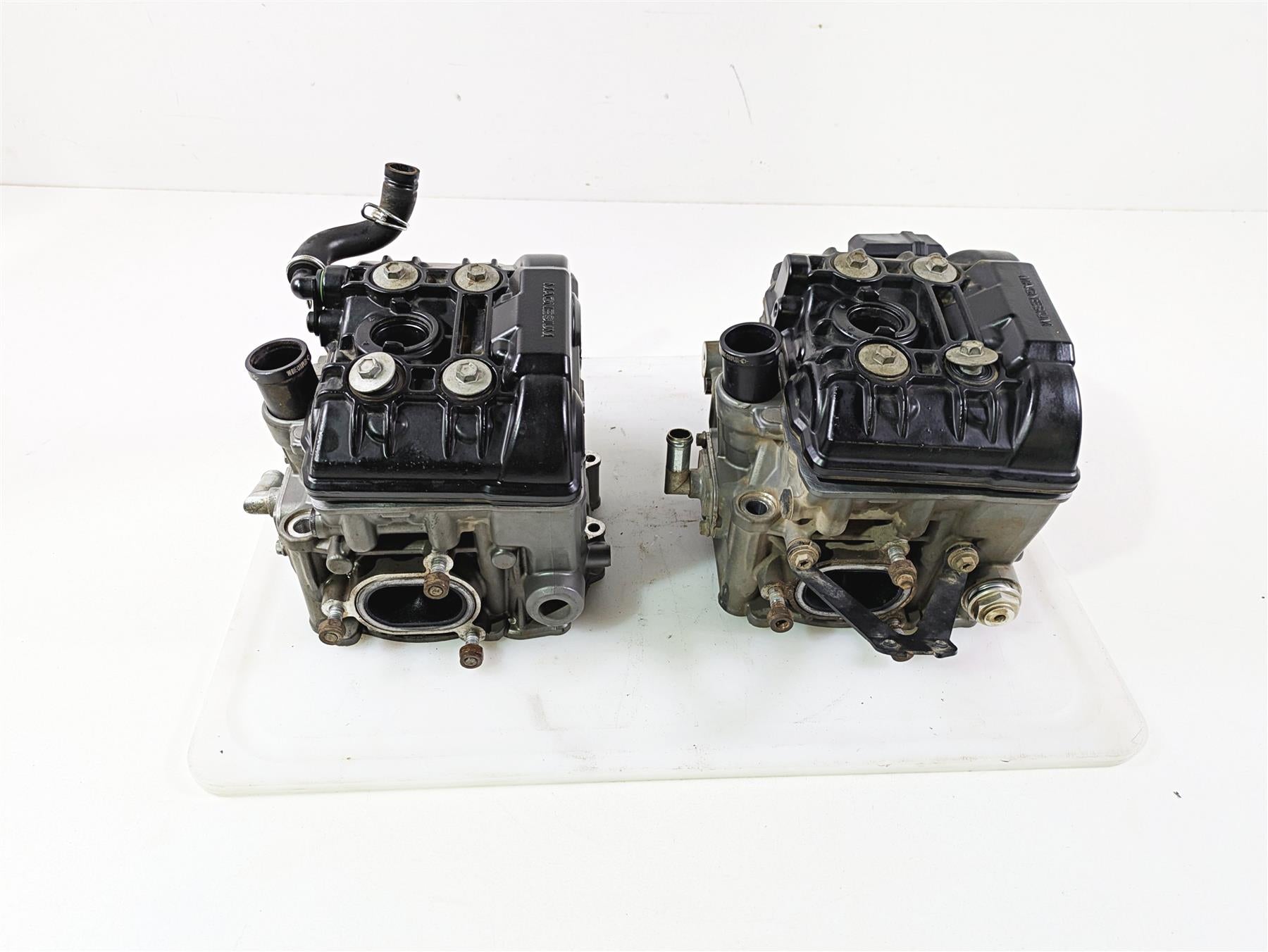 2020 KTM 1290 Super Adventure R Cylinderhead Cam Shaft Head Set 6073602014424 {{ shop.shopifyCountryName }} - Mototech271